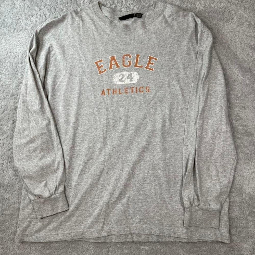 American Eagleâ grey long sleeve